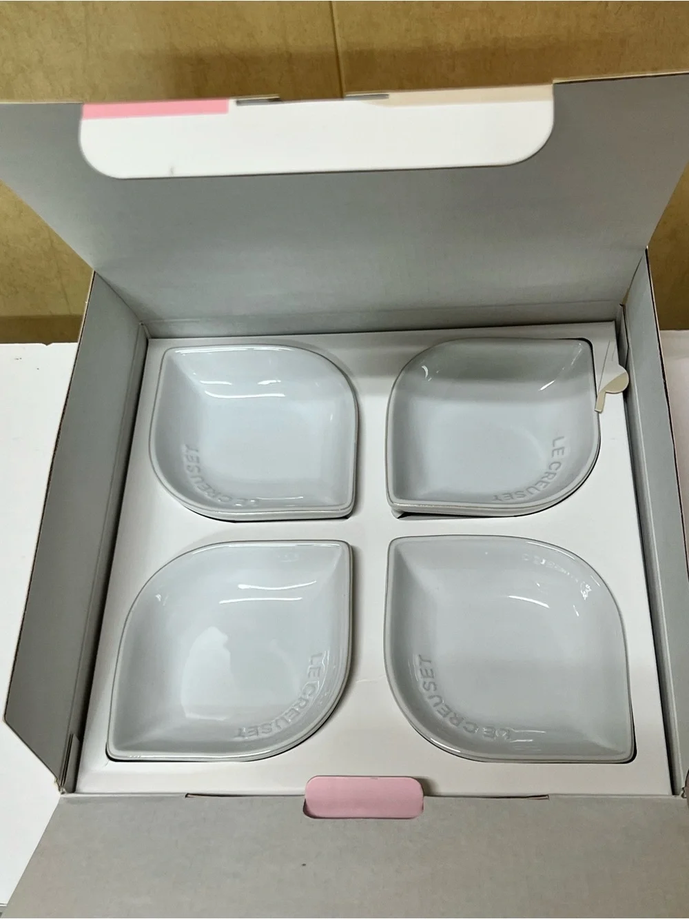 Le Creuset Stoneware Petal Dish set of 4